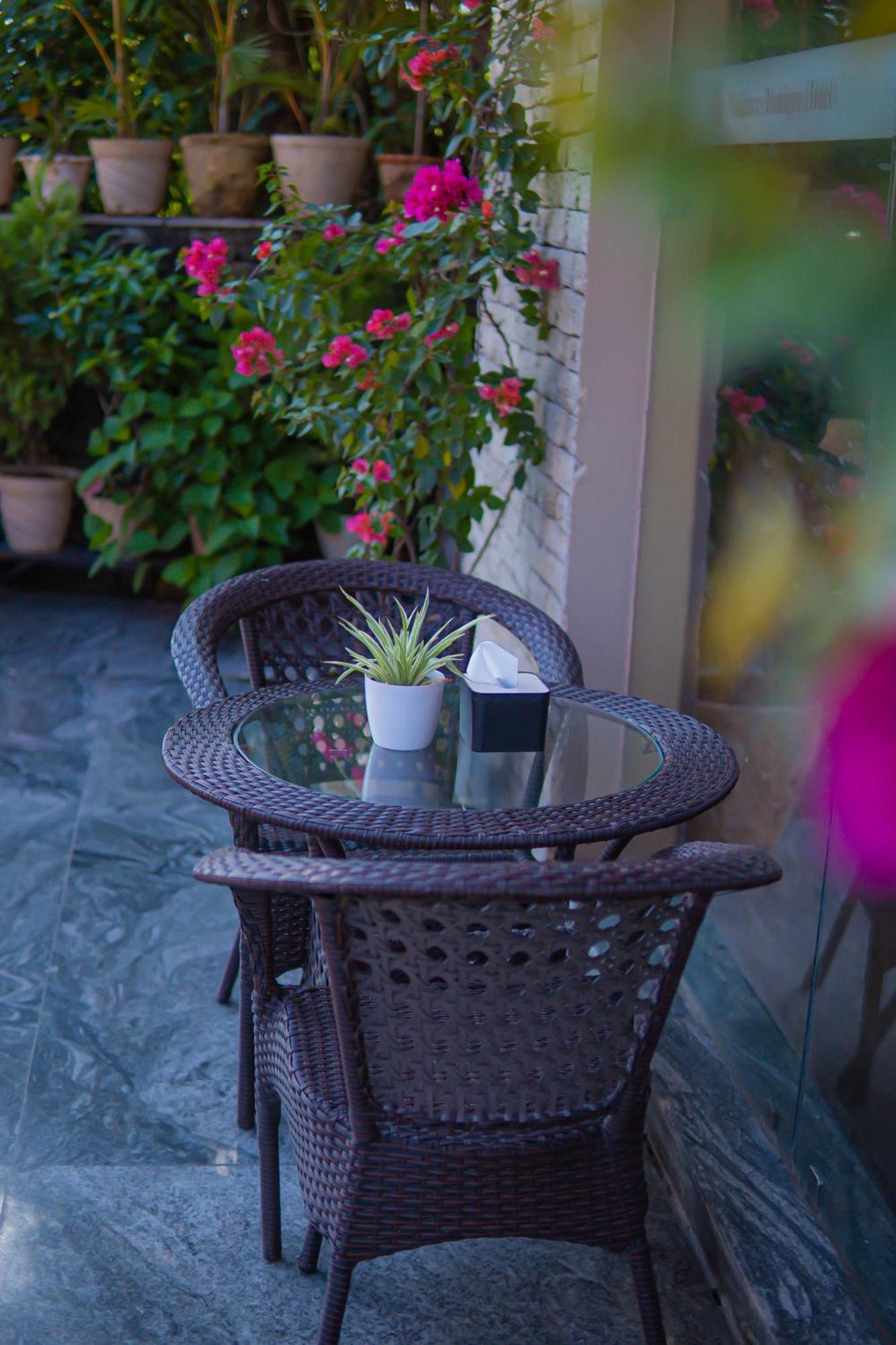 Pokhara Boutique Hotel Eksteriør billede